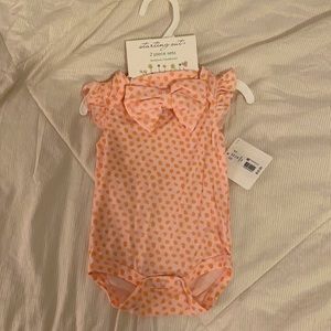 3M 2 piece set Bodysuit, Headband NWT
